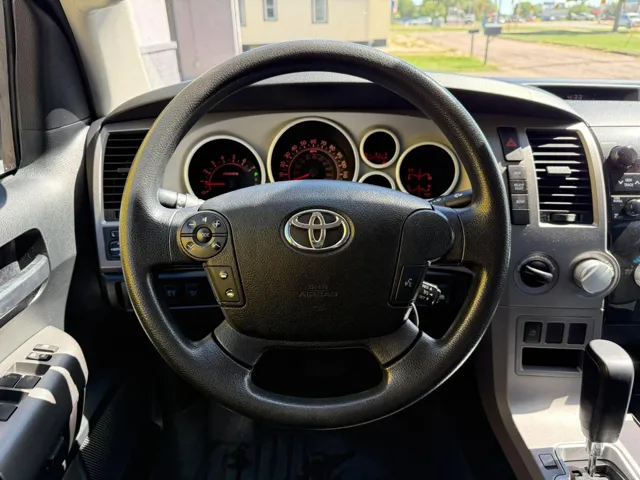2011 Toyota Tundra Tundra Grade - Photo 11