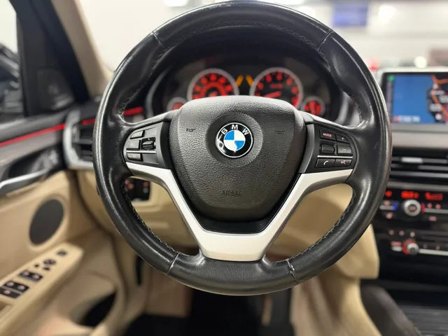 2015 BMW X5 xDrive35i - Photo 10