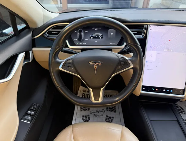 2014 Tesla Model S S - Photo 18
