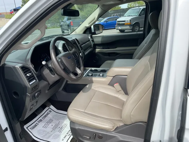 2018 Ford Expedition MAX XLT photo 15