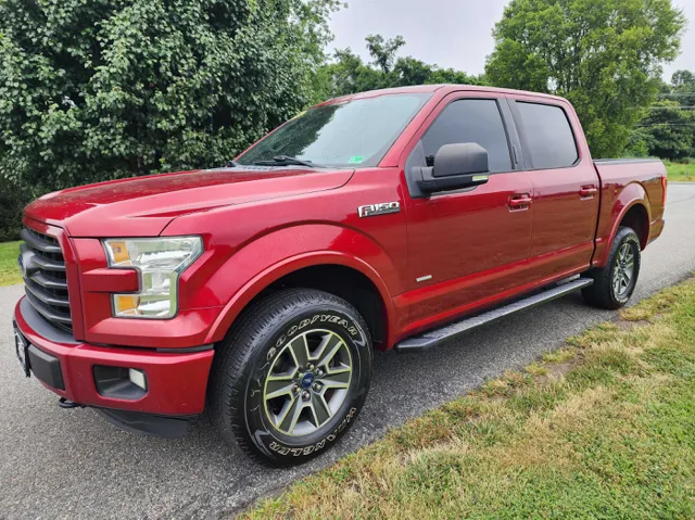 2016 Ford F-150 XLT photo 2