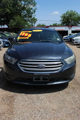 2017 Ford Taurus
