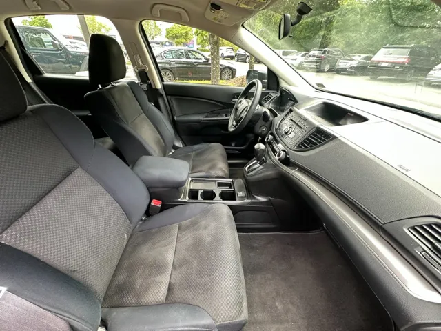 2016 Honda CR-V LX - Photo 13