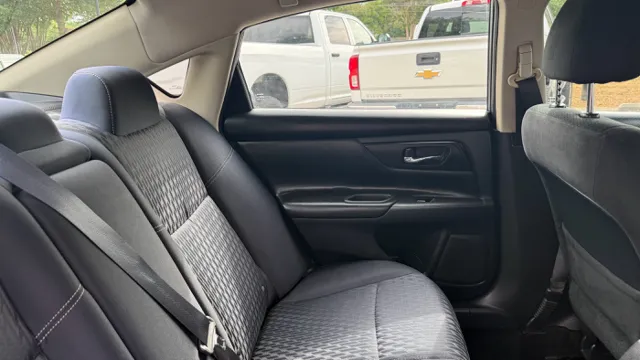 2017 Nissan Altima S - Photo 46
