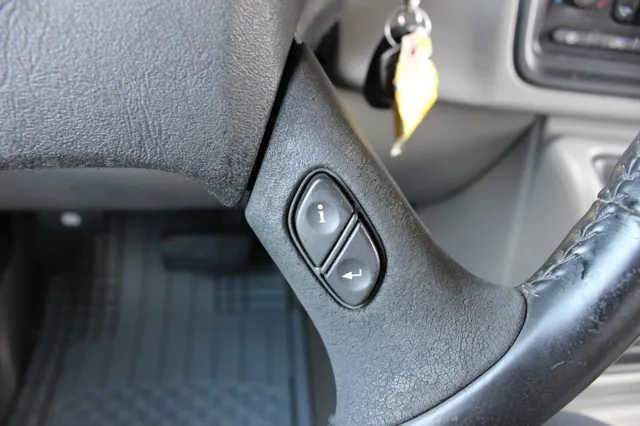 2005 GMC Sierra 2500HD - Photo 34