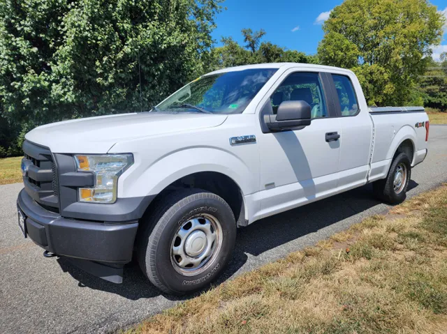 2017 Ford F-150 XL photo 2
