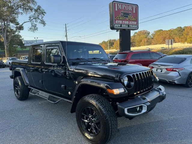 2022 Jeep Gladiator Sport S's photo