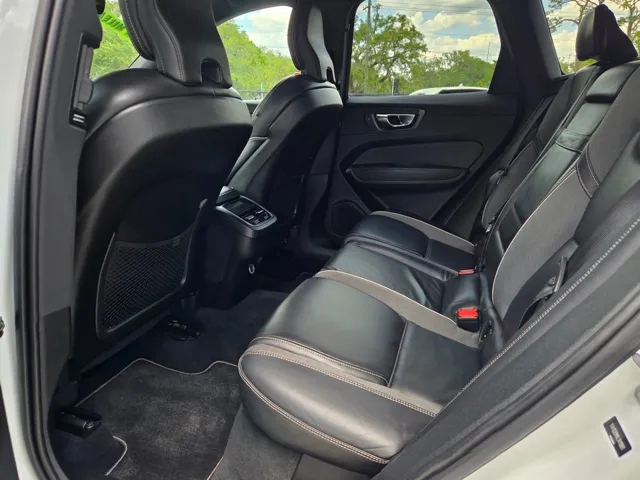 2020 Volvo XC60 R-Design - Photo 39