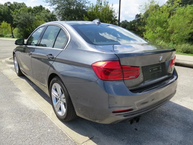 2017 Bmw 330i photo 5
