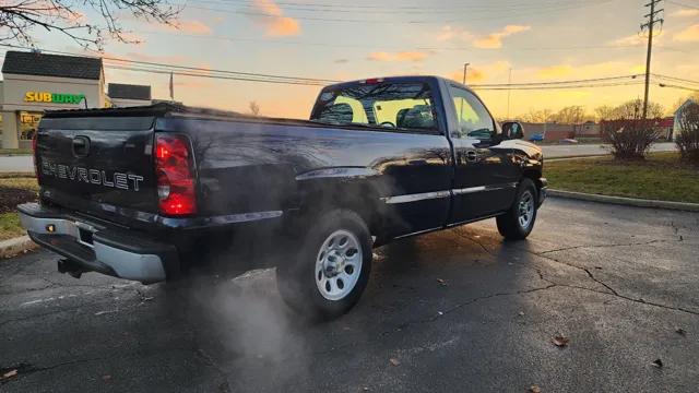 2007 Chevrolet Silverado Classic 1500 Work Truck - Photo 6