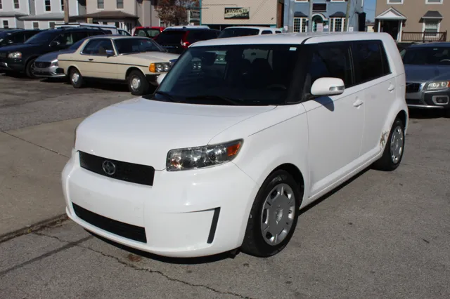 2009 Scion xB Base