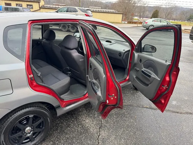 2006 Chevrolet Aveo LS - Photo 18