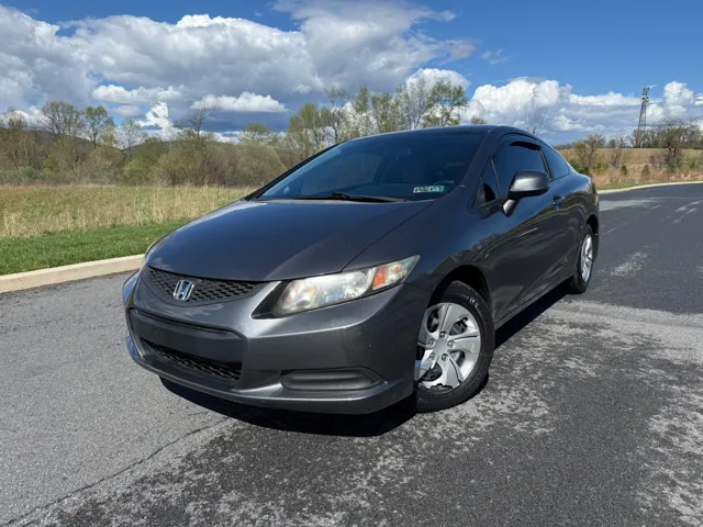 2013 Honda Civic LX Auto's photo