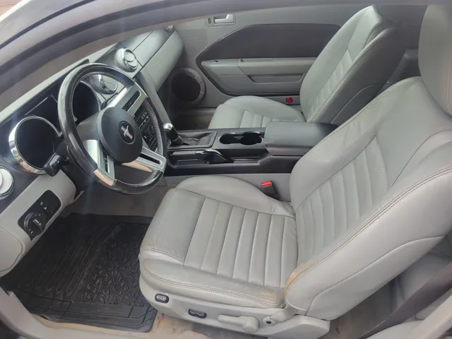 2007 Ford Mustang GT Deluxe - Photo 14