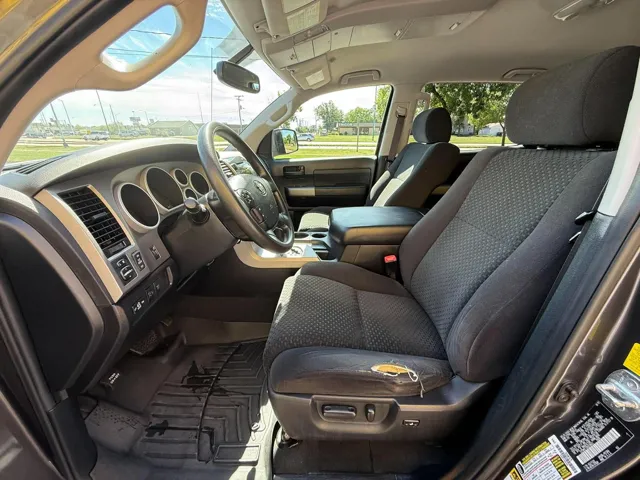2011 Toyota Tundra Tundra Grade - Photo 9