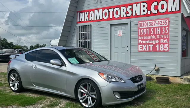 2011 Hyundai Genesis Coupe's photo