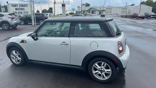 2011 MINI Cooper