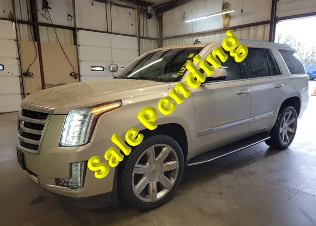 2015 Cadillac Escalade Premium's photo
