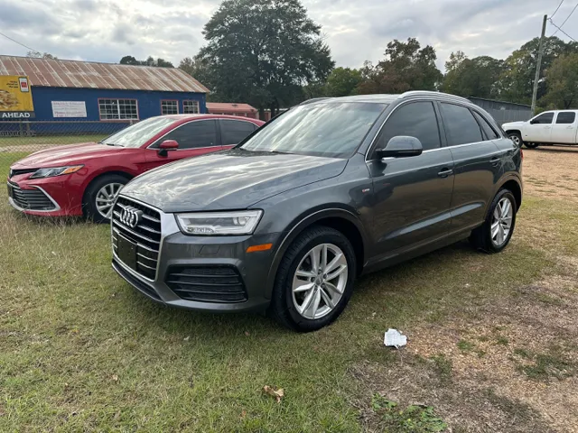 2018 Audi Q3 Premium Plus's photo