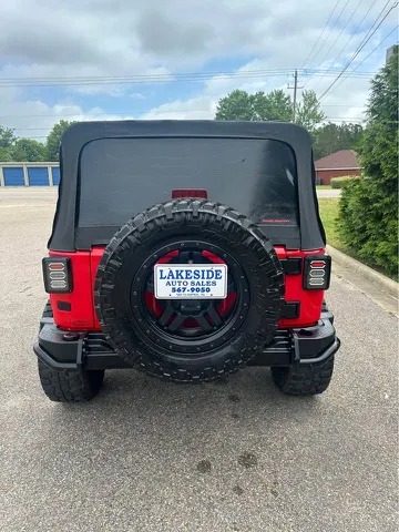 2017 Jeep Wrangler Unlimited Freedom Edition - Photo 9