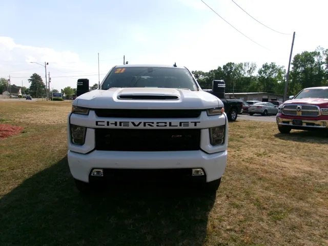 2021 Chevrolet Silverado 2500HD LT - Photo 3