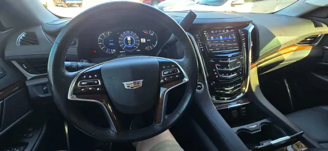 2020 Cadillac Escalade Premium Luxury - Photo 8