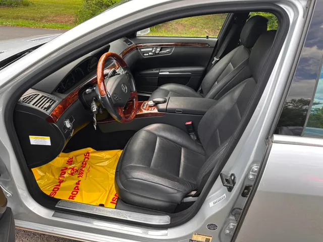 2010 Mercedes-Benz S-Class S550 - Photo 6