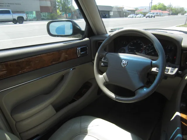 1995 Jaguar XJ6 - Photo 18