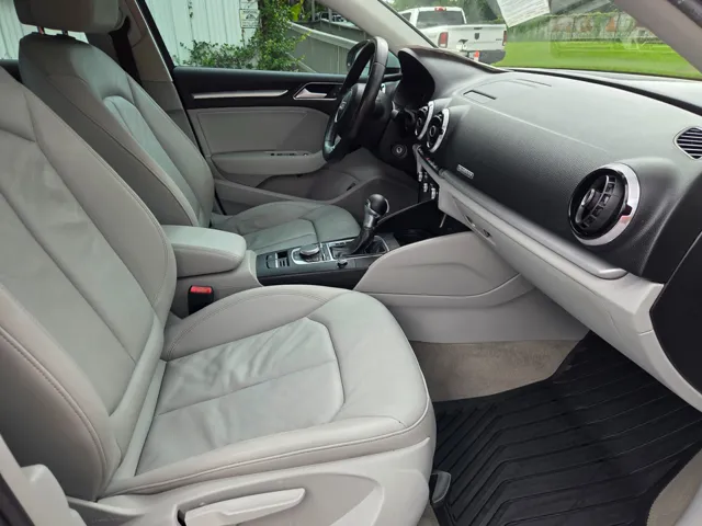 2016 Audi A3 Sedan Premium - Photo 32