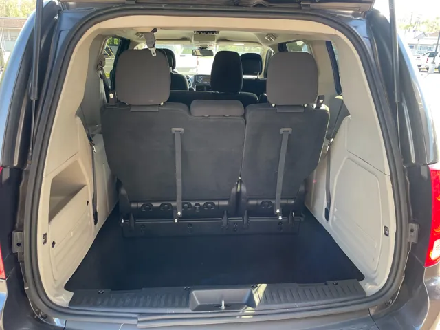 2019 Dodge Grand Caravan SE - Photo 26