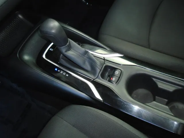 2021 Toyota Corolla LE - Photo 65