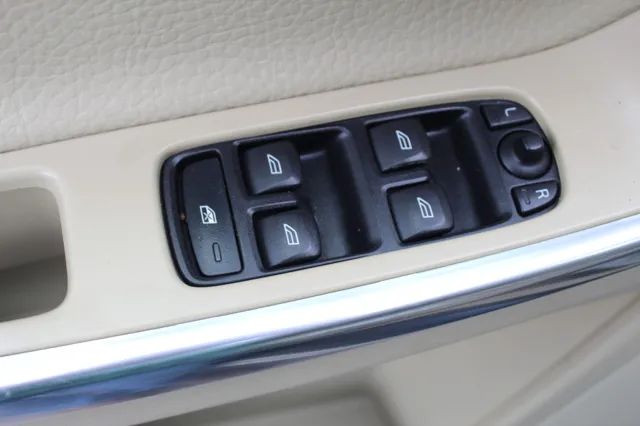 2012 Volvo XC60 3.2 - Photo 14