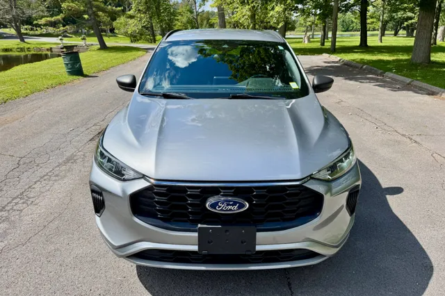 2023 Ford Escape ST-Line - Photo 9