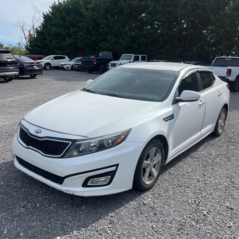 2015 Kia Optima LX's photo
