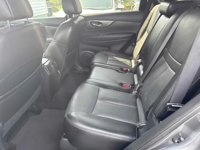 2016 Nissan Rogue SL - Photo 10