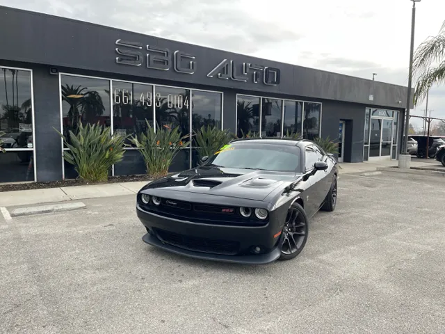 2020 Dodge Challenger R/T's photo
