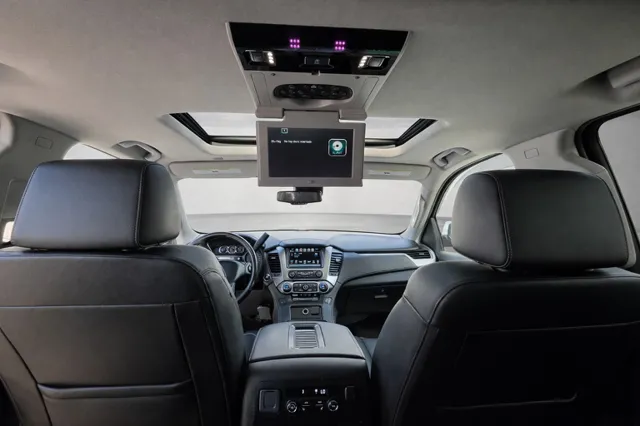 2017 Chevrolet Tahoe LT - Photo 10