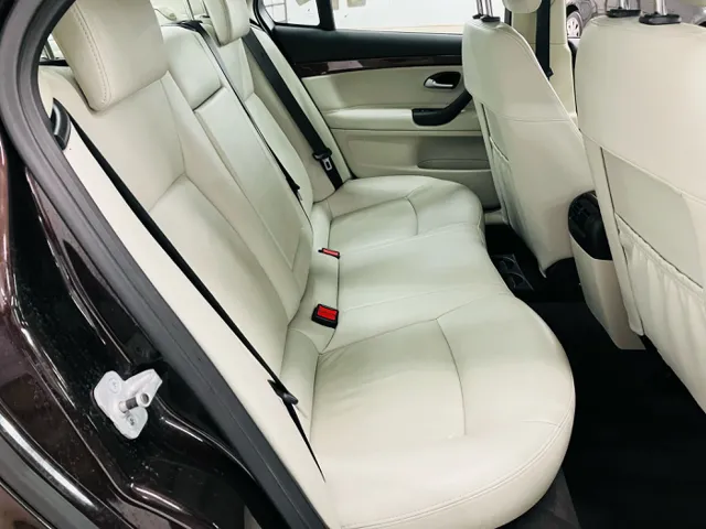 2011 Saab 9-3 photo 15