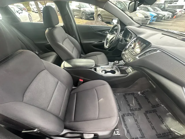 2018 Chevrolet Malibu 1LT - Photo 13