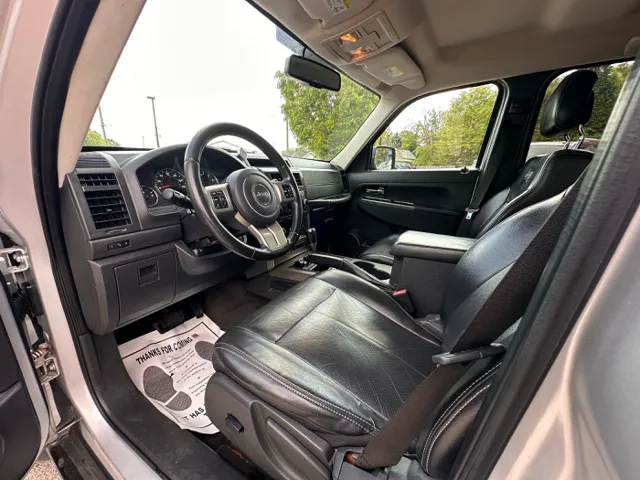 2011 Jeep Liberty Limited - Photo 22
