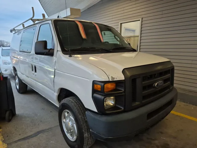 2013 Ford E-Series Econoline Van Commercial