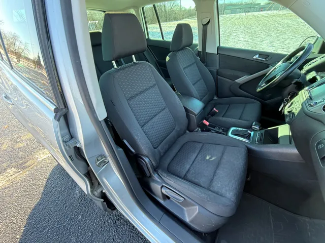 2010 Volkswagen Tiguan SEL - Photo 71