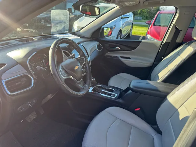 2018 Chevrolet Equinox Premier photo 3