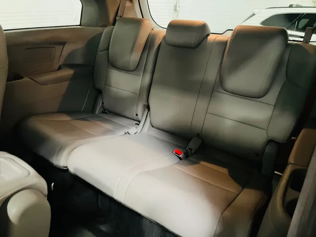 2012 Honda Odyssey EX-L photo 13