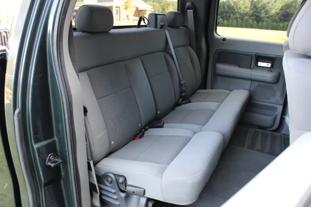 2004 Ford F-150 XLT - Photo 17