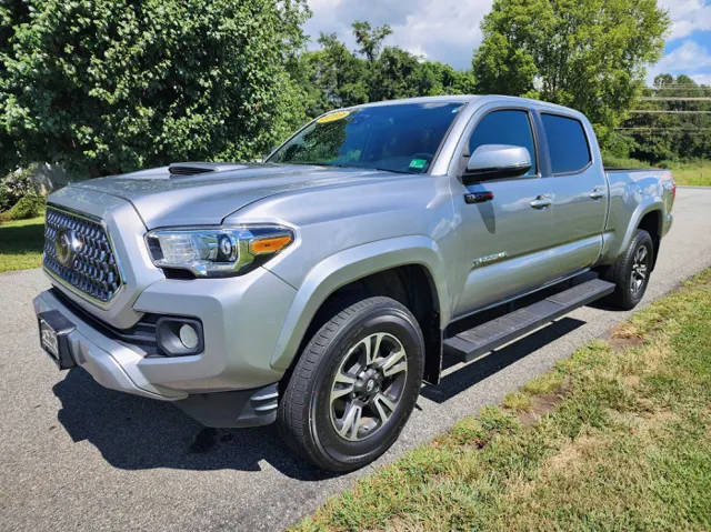 2019 Toyota Tacoma TRD Sport Double Cab Long Bed V6 4x4 photo 2