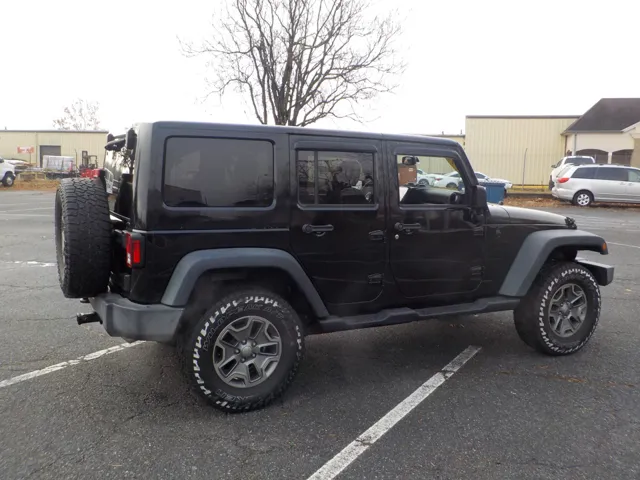 2018 Jeep Wrangler Unlimited Sport photo 3