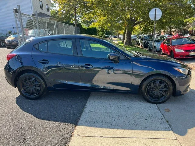 2016 Mazda MAZDA3