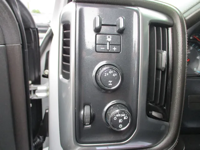 2016 Chevrolet Silverado 2500HD photo 8