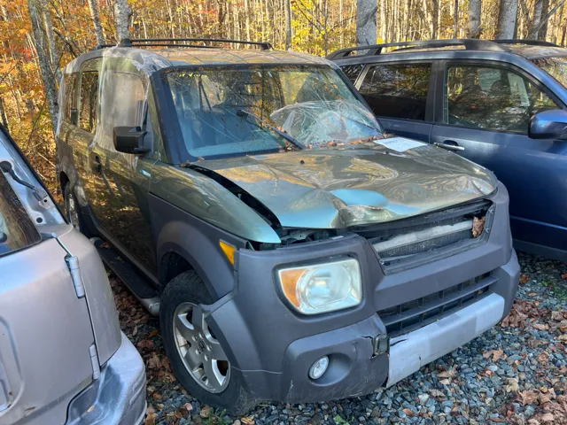 2004 Honda Element EX's photo